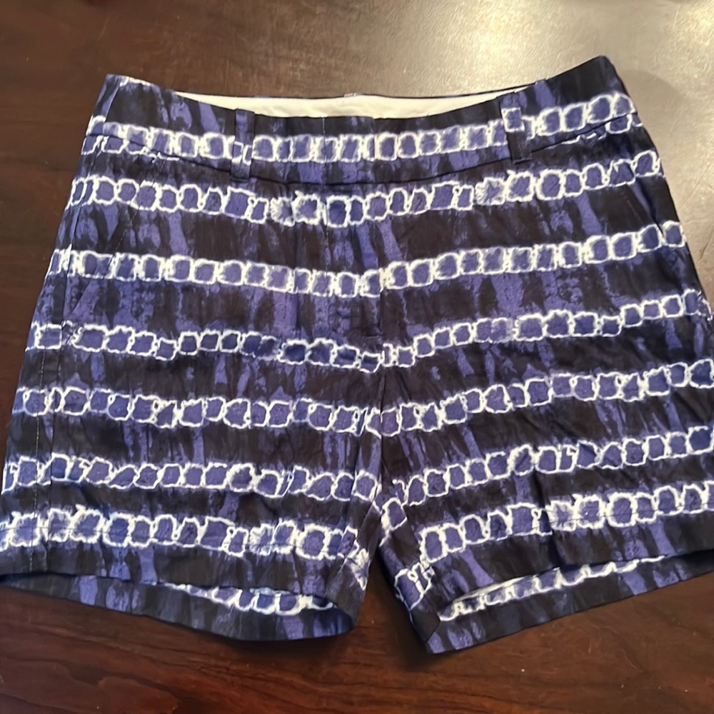 5 for $35- J Crew blue white print 0 shorts